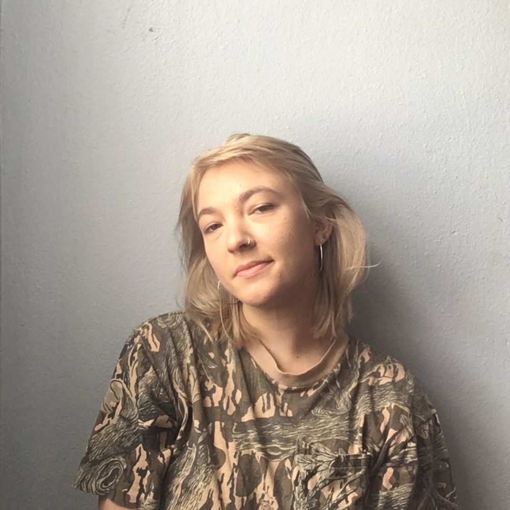 Meet your Posher, Estelle